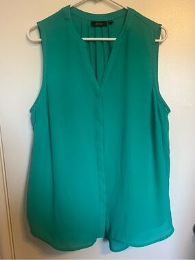 3/$10 Apt 9 Sleeveless chiffon top